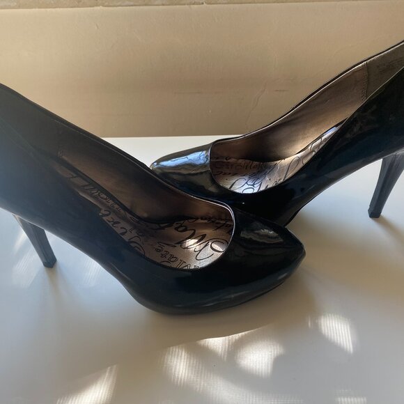 Material Girl Womens Size 8.5 M  Patent Leather High Heels Platforms - Picture 1 of 6